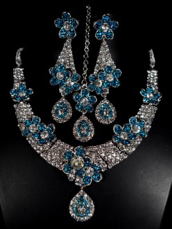 rhodium-necklace-jewelry-003918FN2881